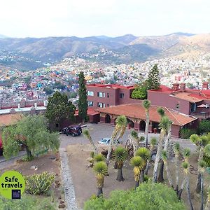 Hotel Misión Grand Casa Colorada